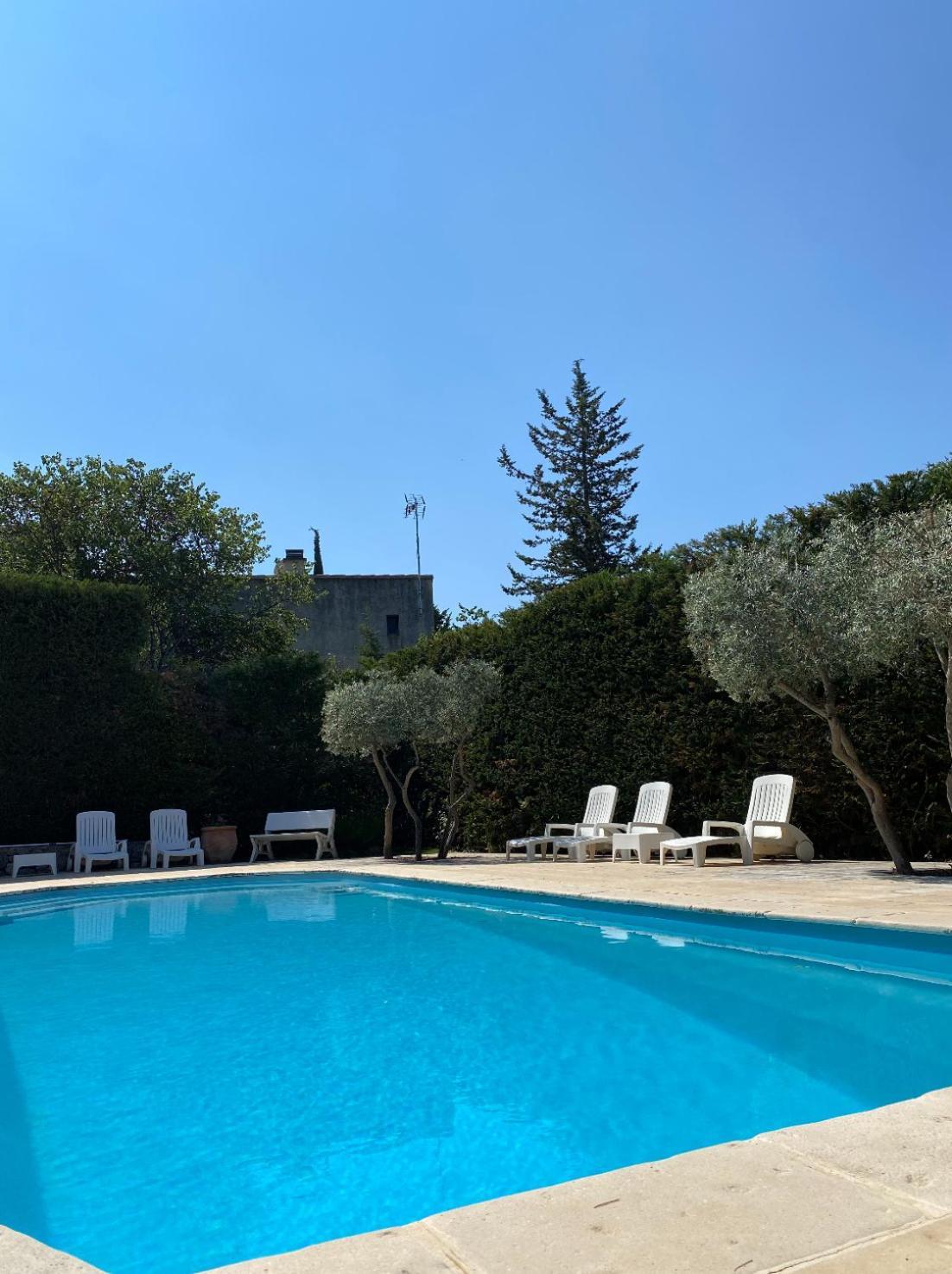 T3 Avec Jardin Et Piscine Privee Apartment Velaux Bagian luar foto
