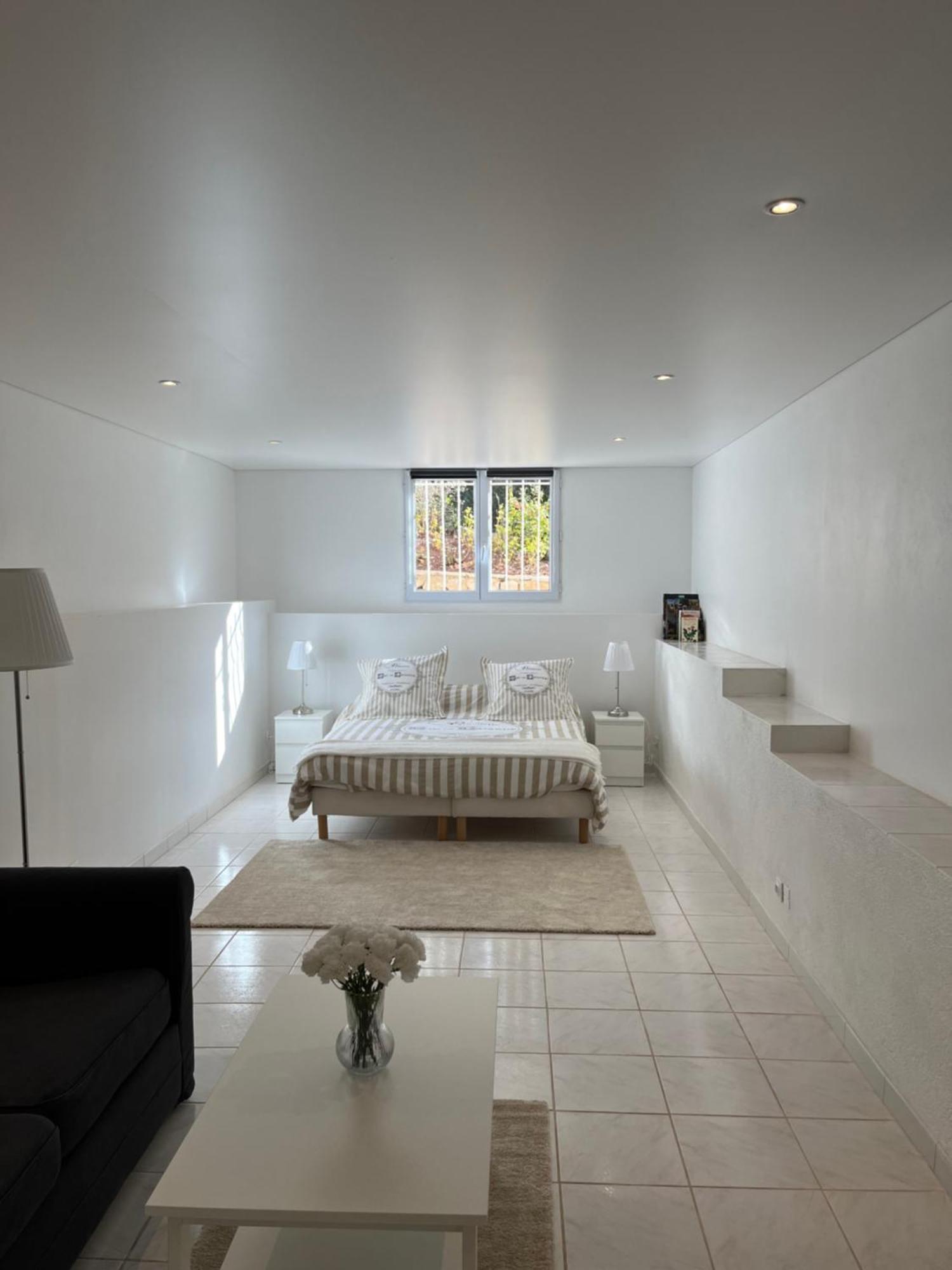 T3 Avec Jardin Et Piscine Privee Apartment Velaux Bagian luar foto